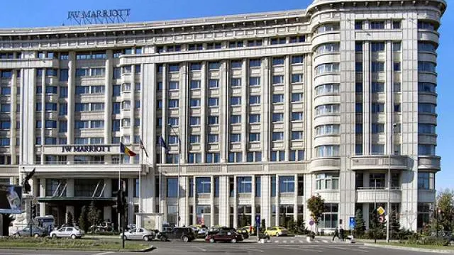 O nouă TAXĂ pentru TURIŞTII care vizitează Capitala