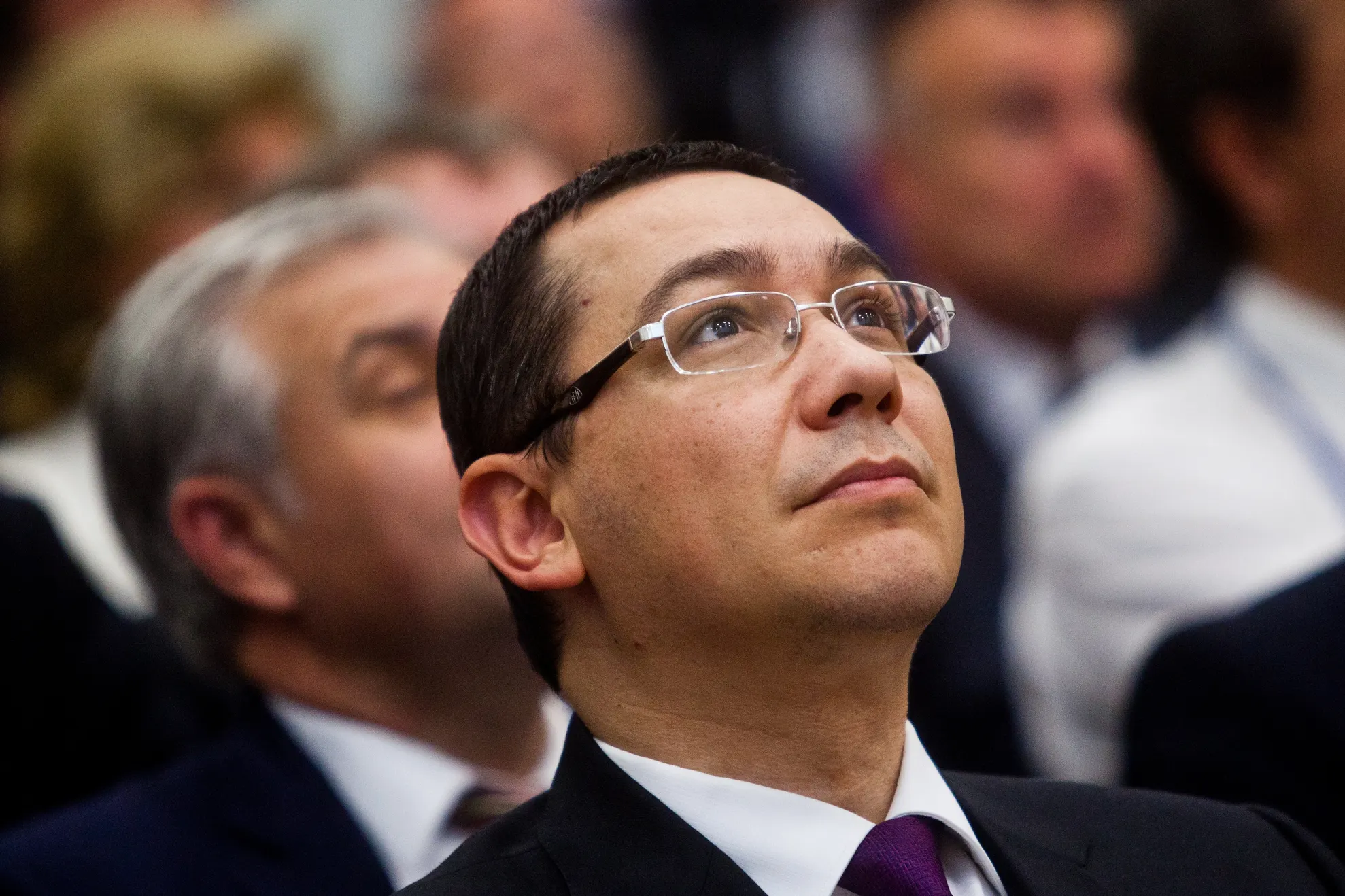 Ponta, scos la tablă de un senator PNL: Cer un "raport despre starea naţiunii"