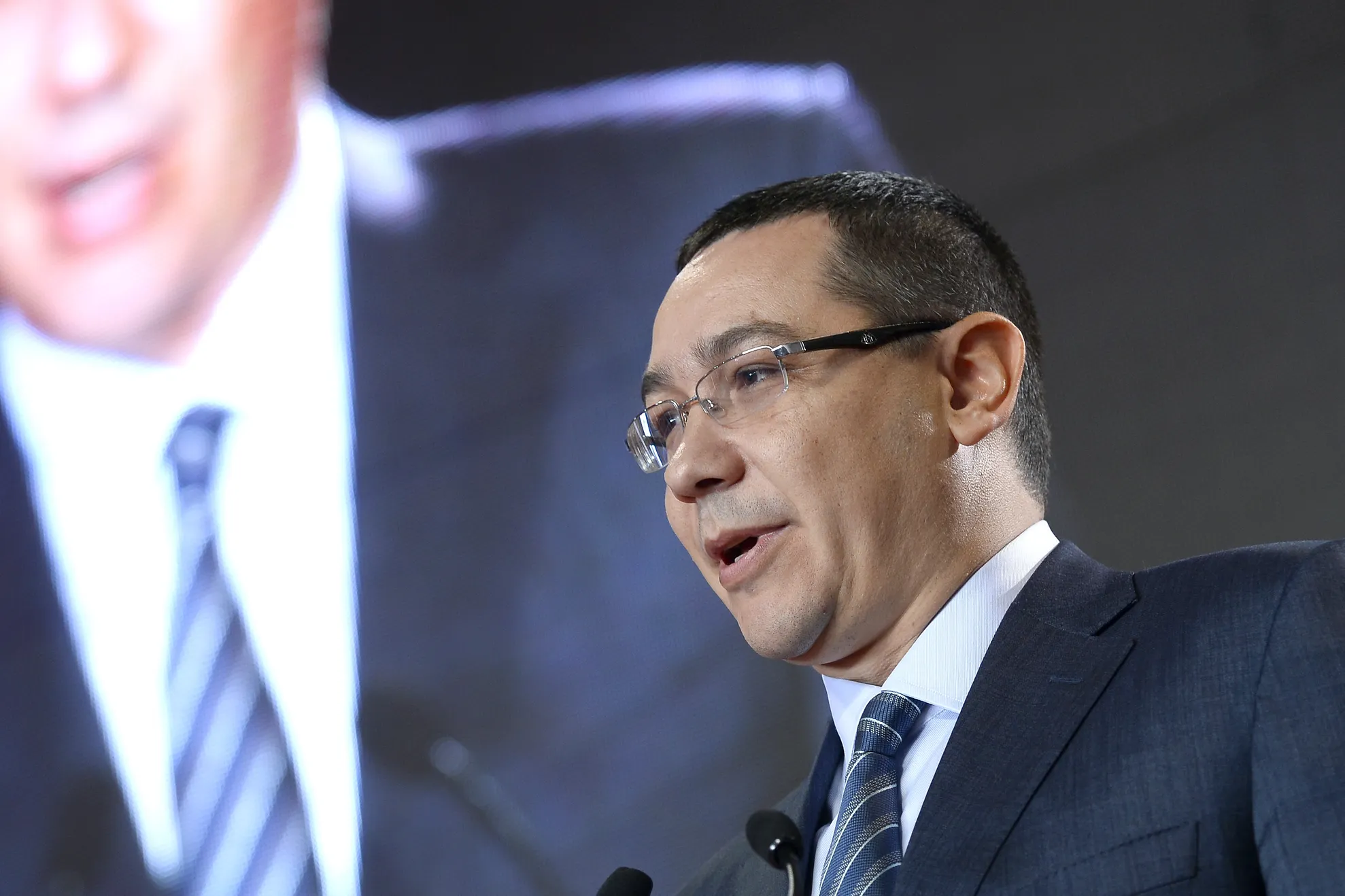 Ponta: USL, pregătită să revoteze legile nepromulgate de Băsescu chiar înainte de debutul sesiunii