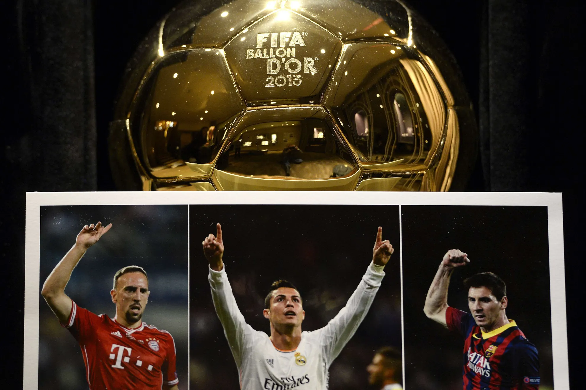 BALONUL DE AUR. Cristiano Ronaldo a câştigat BALONUL DE AUR UPDATE LIVE