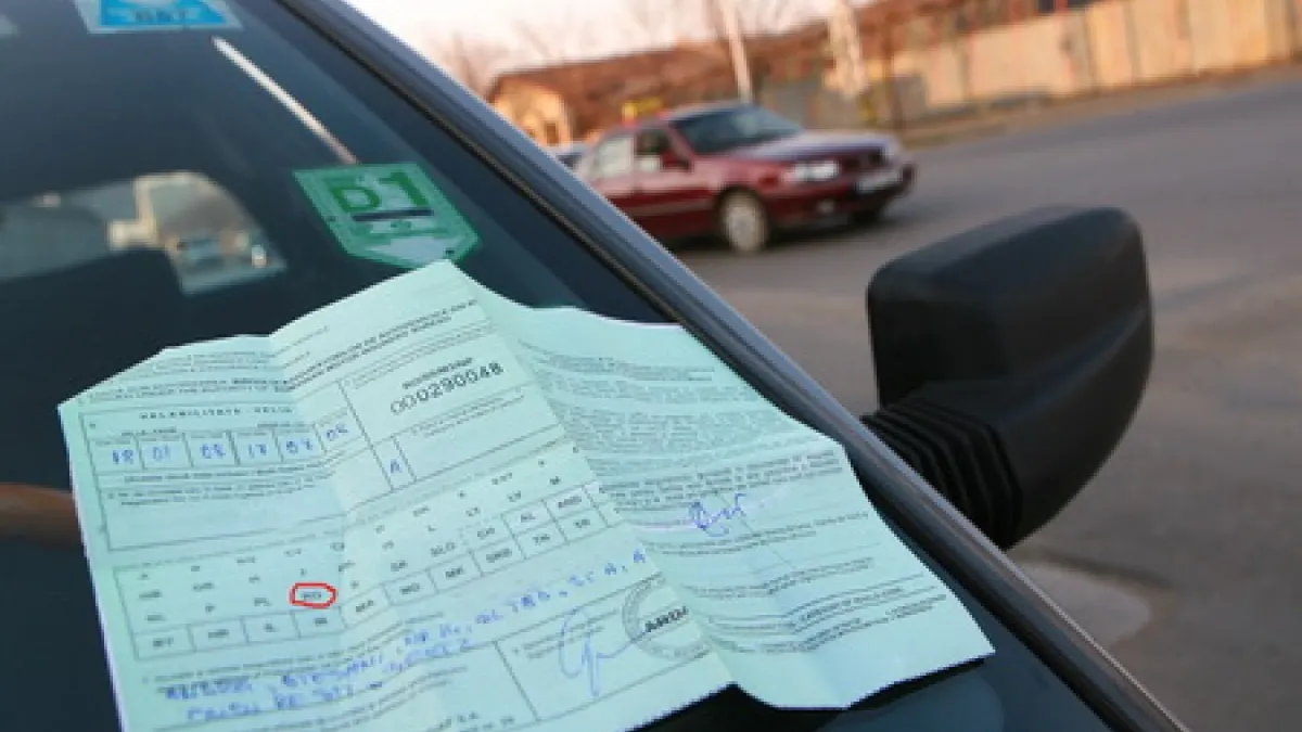Cum îţi faci asigurare auto pe bani puţini