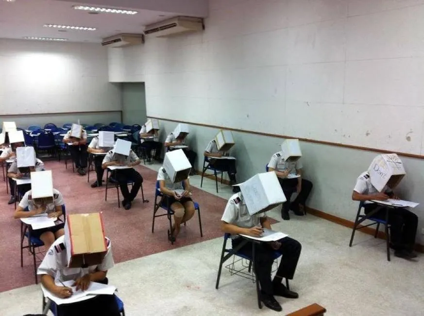 BANCUL ZILEI. Examen de promovare în grad la poliţai