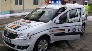 Trei persoane care participau la manifestările de la Iaşi, ridicate de poliţişti