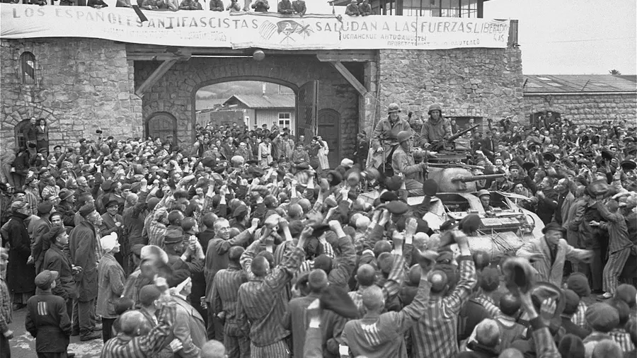 Un documentar de Hitchcock despre Holocaust, proiectat pentru prima dată