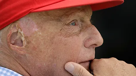 O legendă a Formulei 1 despre Schumacher: Cineva, acolo sus, încearcă să-l ajute"