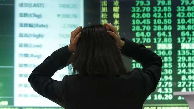 "Bomba cu ceas" care ameninţă economia mondială. E mai CRUNTĂ decât CRIZA financiară