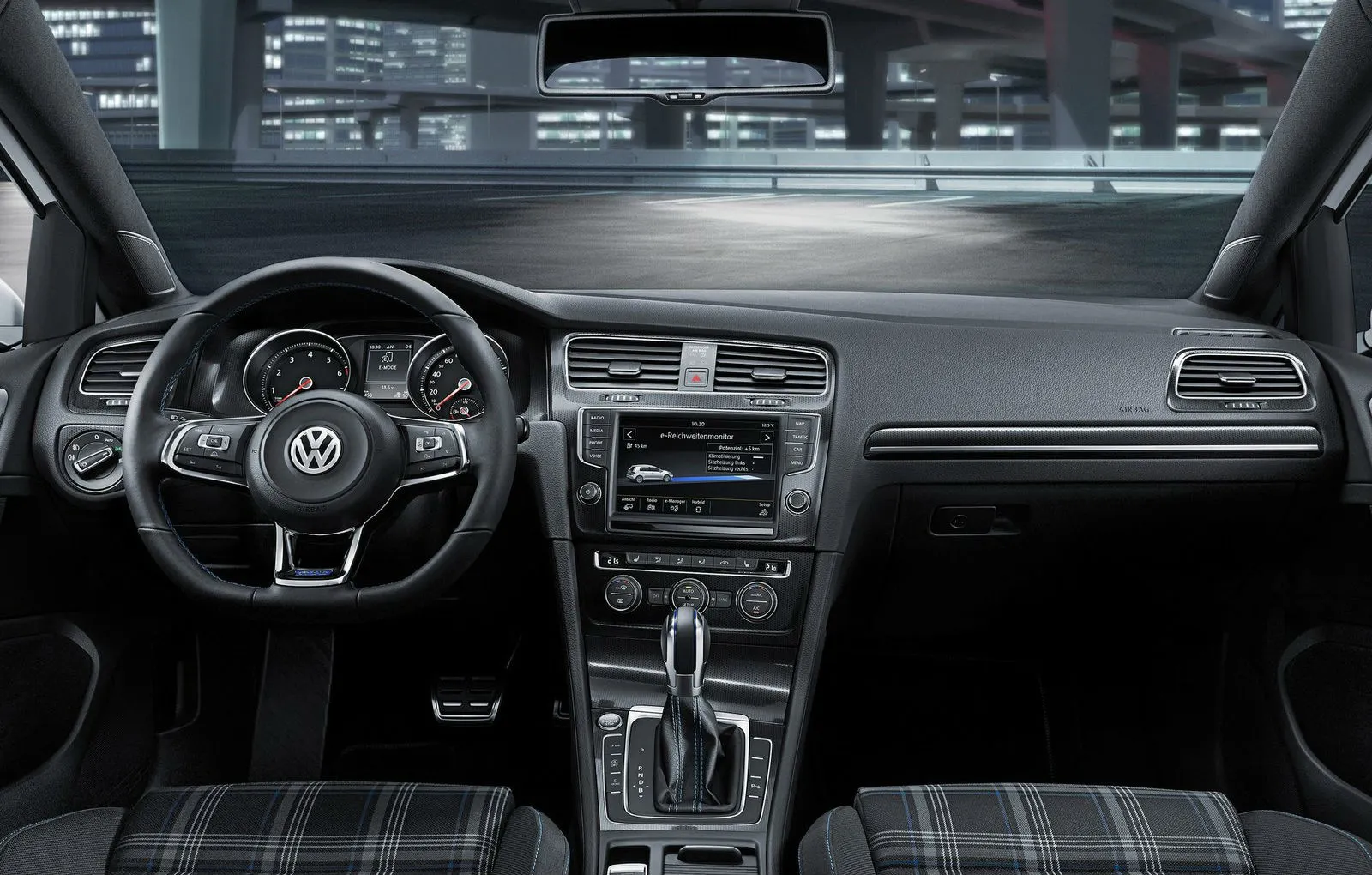 Volkswagen Golf GTE, primele imagini și detalii cu noul plug-in hybrid al Volkswagen