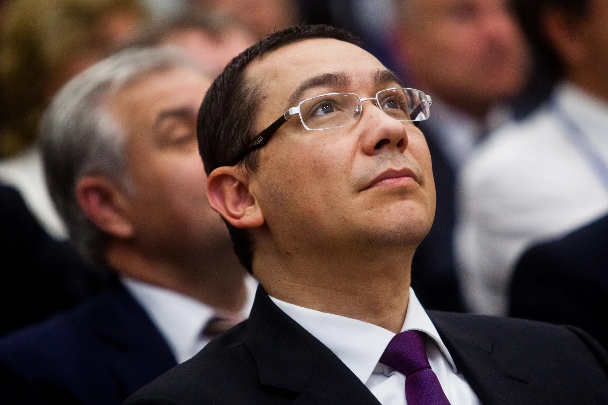 Ponta: Faptul că soţia lui Chiţoiu e urmărită penal nu are legătură cu activitatea lui de ministru