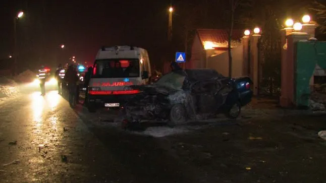IMAGINI GROAZNICE. Accident TERIBIL în Buzău: DOI MORŢI