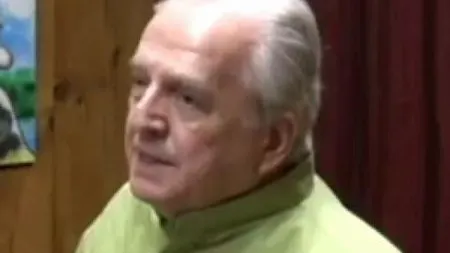 O legendă a muzicii punk a murit