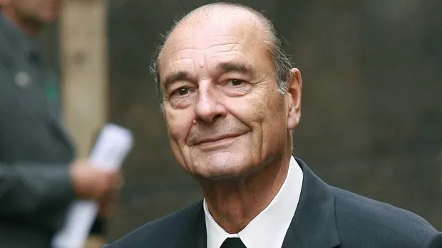 JACQUES CHIRAC, internat într-un spital