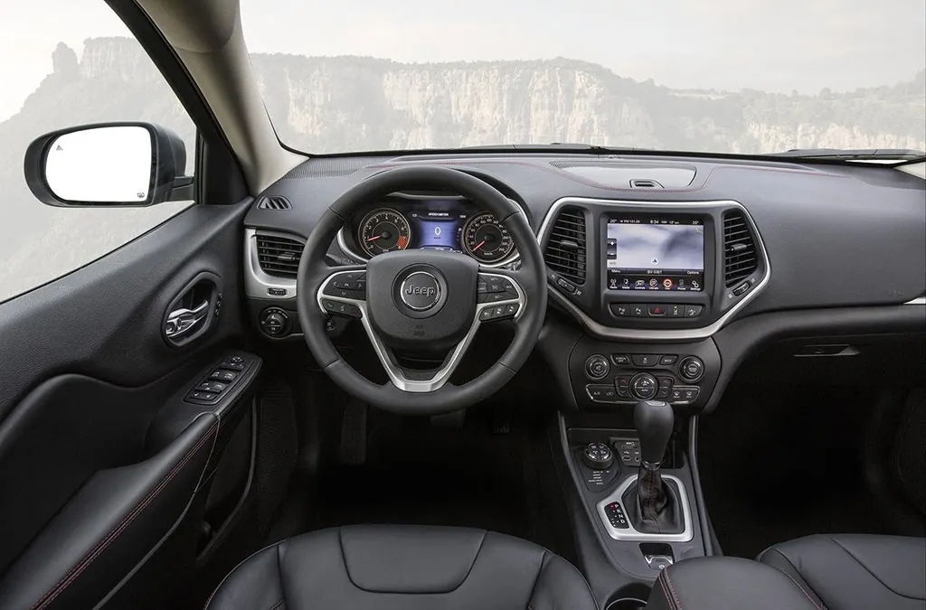 Jeep Cherokee, primele imagini și informații despre noul Jeep Cherokee pentru Europa