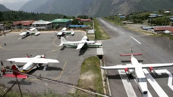 Un AVION care avea la bord 14 persoane A DISPĂRUT