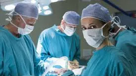 MB: Personalul medical românesc, cel mai căutat pentru a ocupa locurile vacante din NHS 
