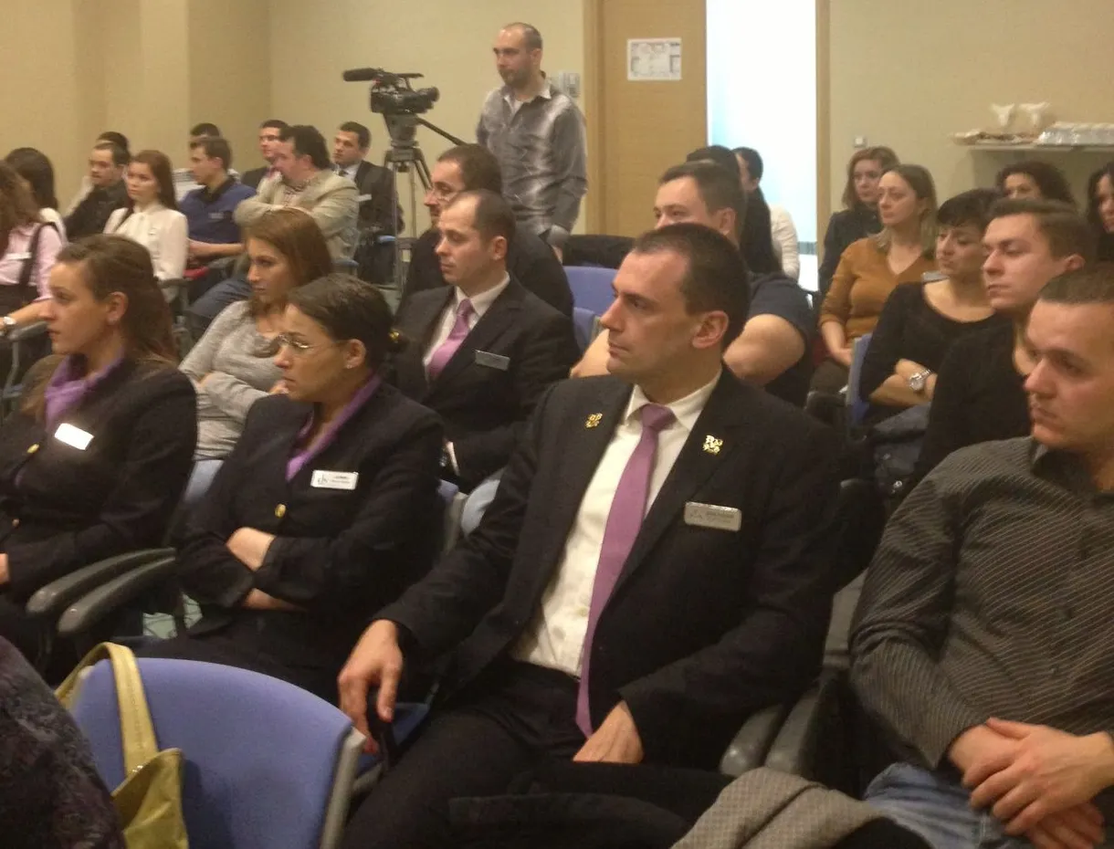 În premieră în România, un lanţ hotelier îşi învaţă angajaţii să gândească eco