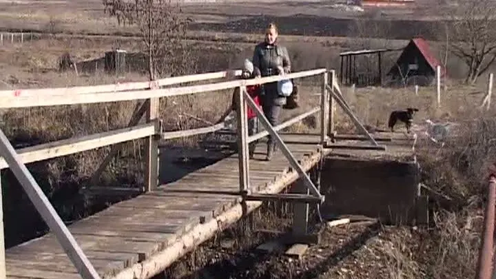 POD ŞUBRED spre civilizaţie. 50 de locatari ai unor blocuri din Cluj, într-o SITUAŢIE IMPOSIBILĂ