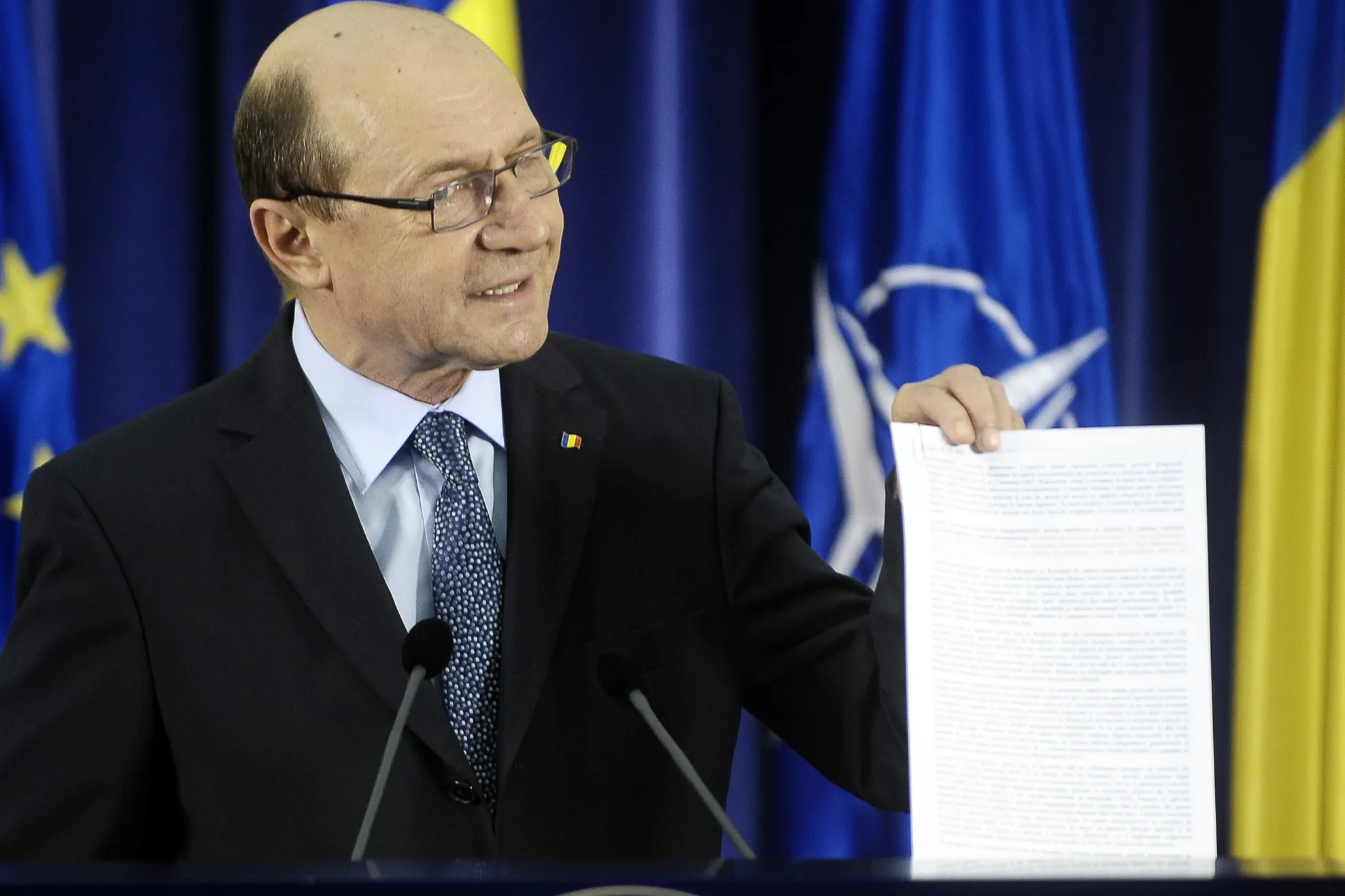Băsescu: "În 2012 era stabilit ca România să intre în Schengen"