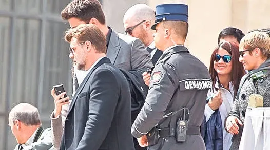 Russell Crowe, dat afară de la Vatican cu poliţia! Actorul a trăit o UMILINȚĂ URIAȘĂ