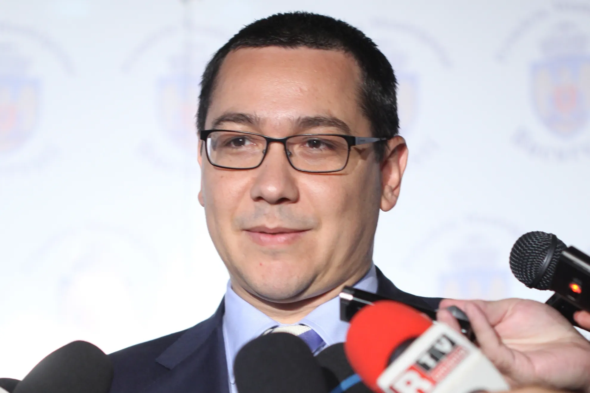 Ponta discută cu Isărescu despre propunerea pentru şefia ASF, la BNR a venit şi Negriţoiu