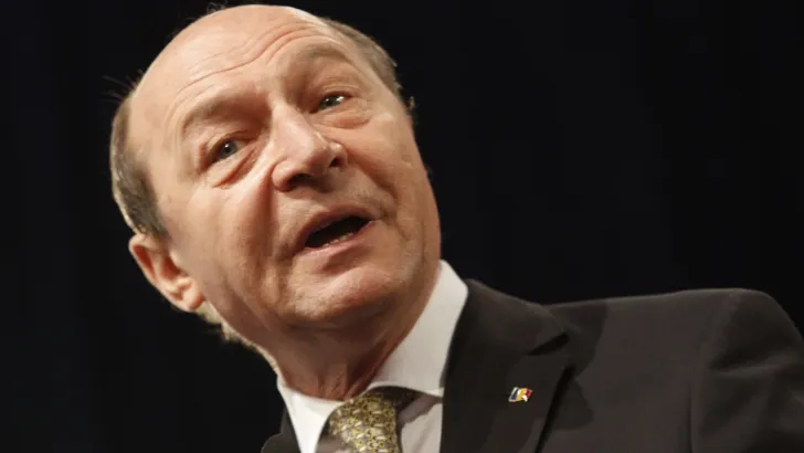 Băsescu, reprezentanţilor PMP: Nu puteţi să fiţi urmaşii mei dacă nu câştigaţi