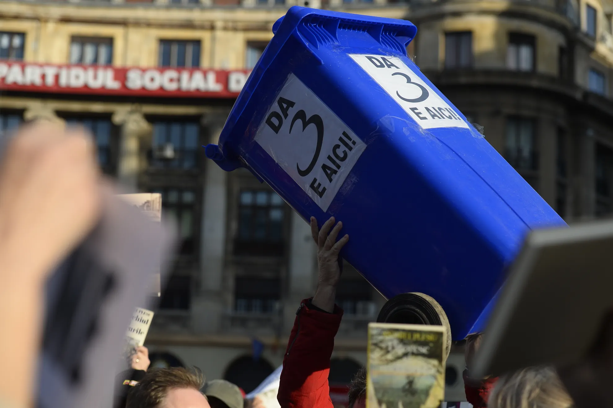 MITING PENTRU ANDREI PLEŞU. GDS: Protestăm categoric împotriva linşajului mediatic