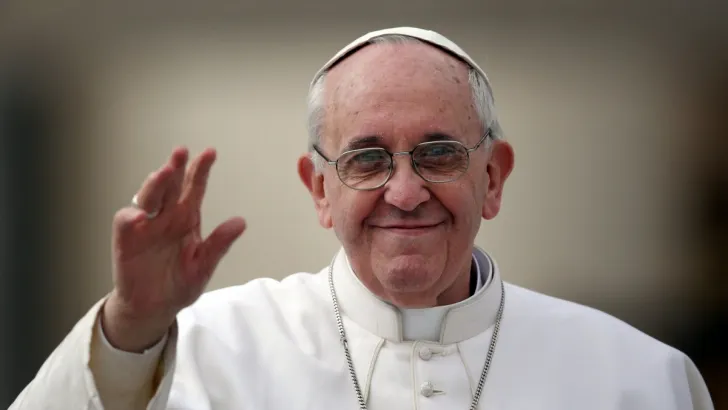 VICTOR PONTA a fost primit în audienţă de PAPA FRANCISC