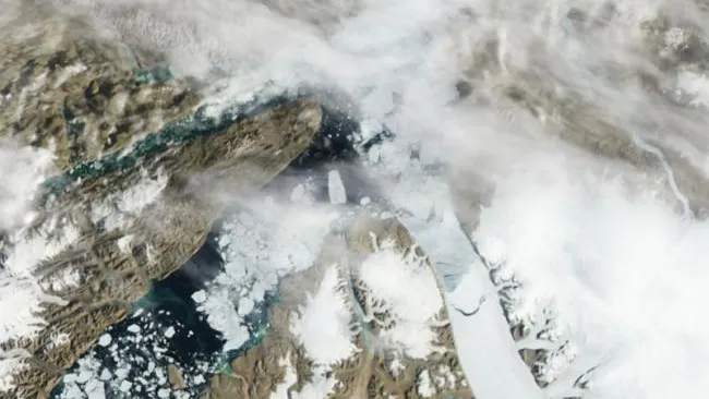 Efectele dezastruoase ale încălzirii globale asupra calotei glaciare a Groenlandei