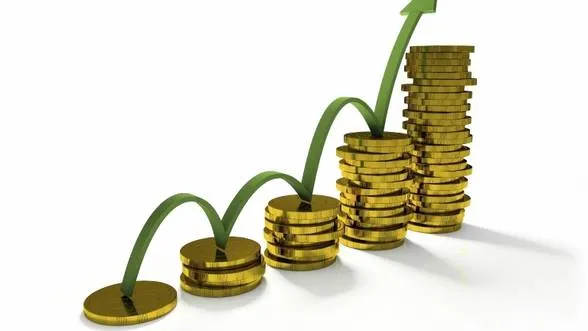 Proiect: Salariul de bază minim brut va creşte în două etape în 2015, de la 900 la 1.050 de lei