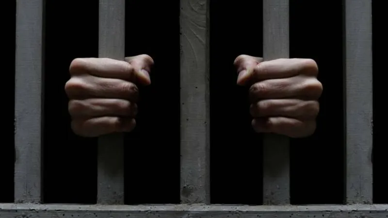Mărturisiri tulburătoare din închisoare ale fiului unei vedete