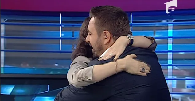 O cunoscută prezentatoare tv a sărit în braţele lui Horia Brenciu