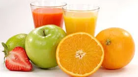 Pericolul ascuns în sucurile de fructe