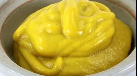 Muştarul, mai periculos decât ne aşteptăm. Conţine un colorant care poate dezvolta tumori