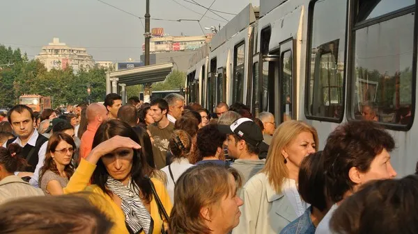 Jaful de la RATB îi lasă pe bucureșteni fără autobuze și tramvaie
