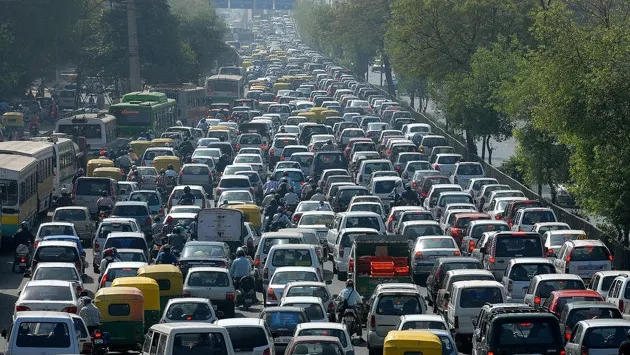 Limita de viteză în Paris ar putea scădea de la 50 la 30 km/oră