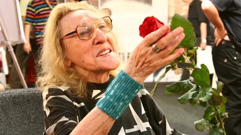 NINA CASSIAN a murit la vârsta de 89 de ani 