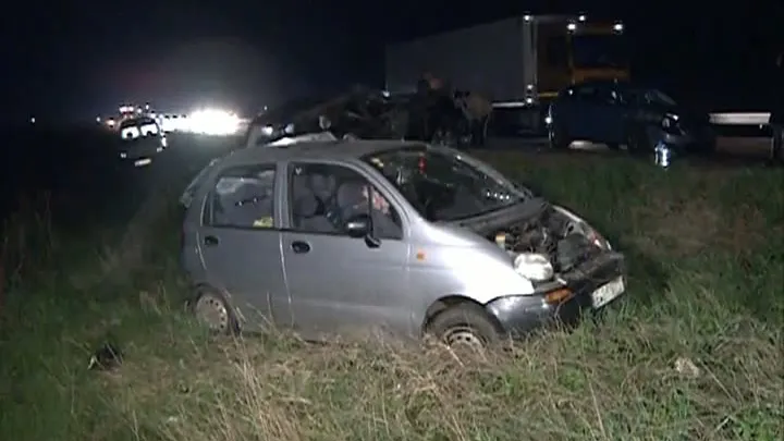 ACCIDENT ÎN LANŢ pe autostrada A1: 4 răniţi
