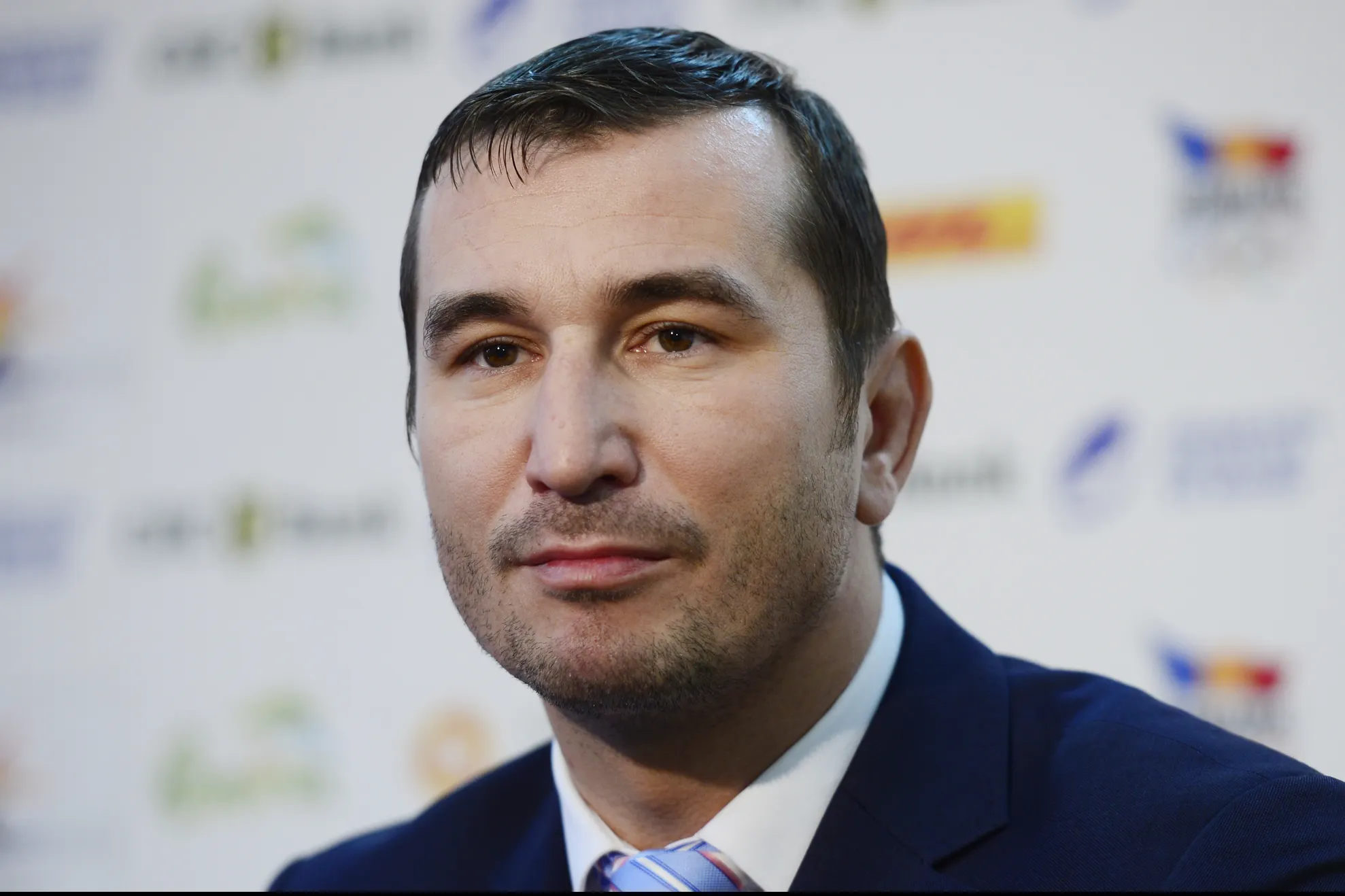 ALIN PETRACHE este susținut pentru șefia COSR de către președintele FRF , Răzvan Burleanu