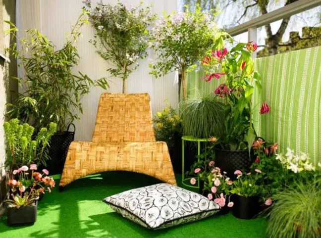 10 sfaturi de la specialistii in peisagistica pentru gradina de flori din balcon