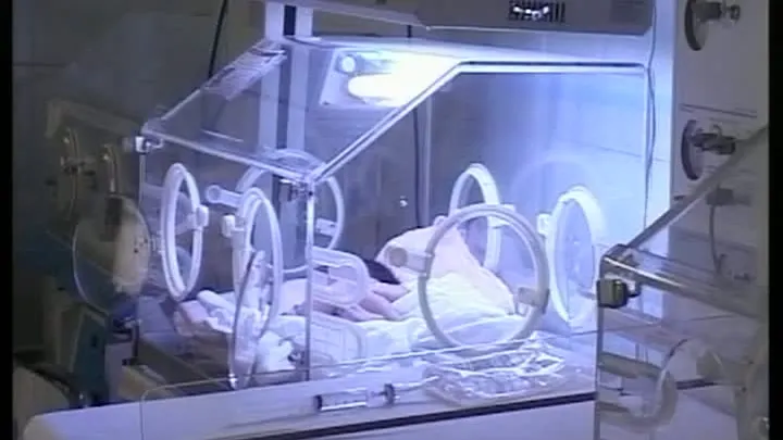 COPII MORŢI DIN NESIMŢIREA STATULUI. Haosul din sănătate face noi victime