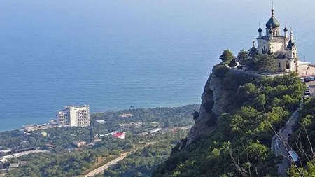 Companiile aeriene, sfătuite să evite spaţiul aerian al Crimeei