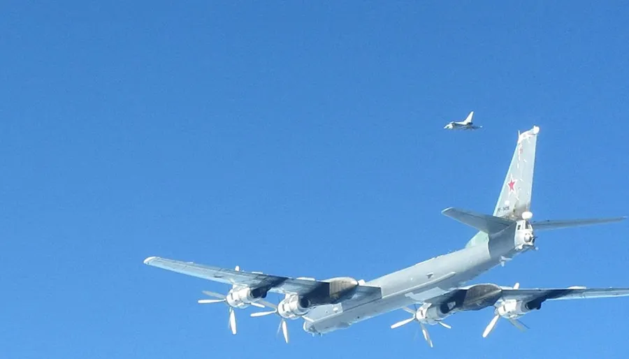 17 avioane rusești, interceptate într-o săptămână de aviația britanică în zona Mării Baltice