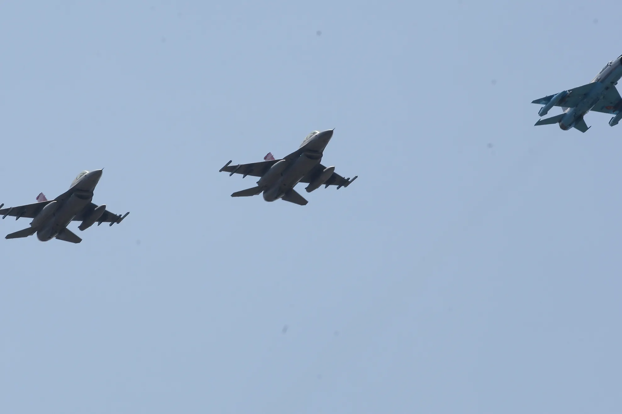 Crin Antonescu, în vizită la producătorul avioanelor F16