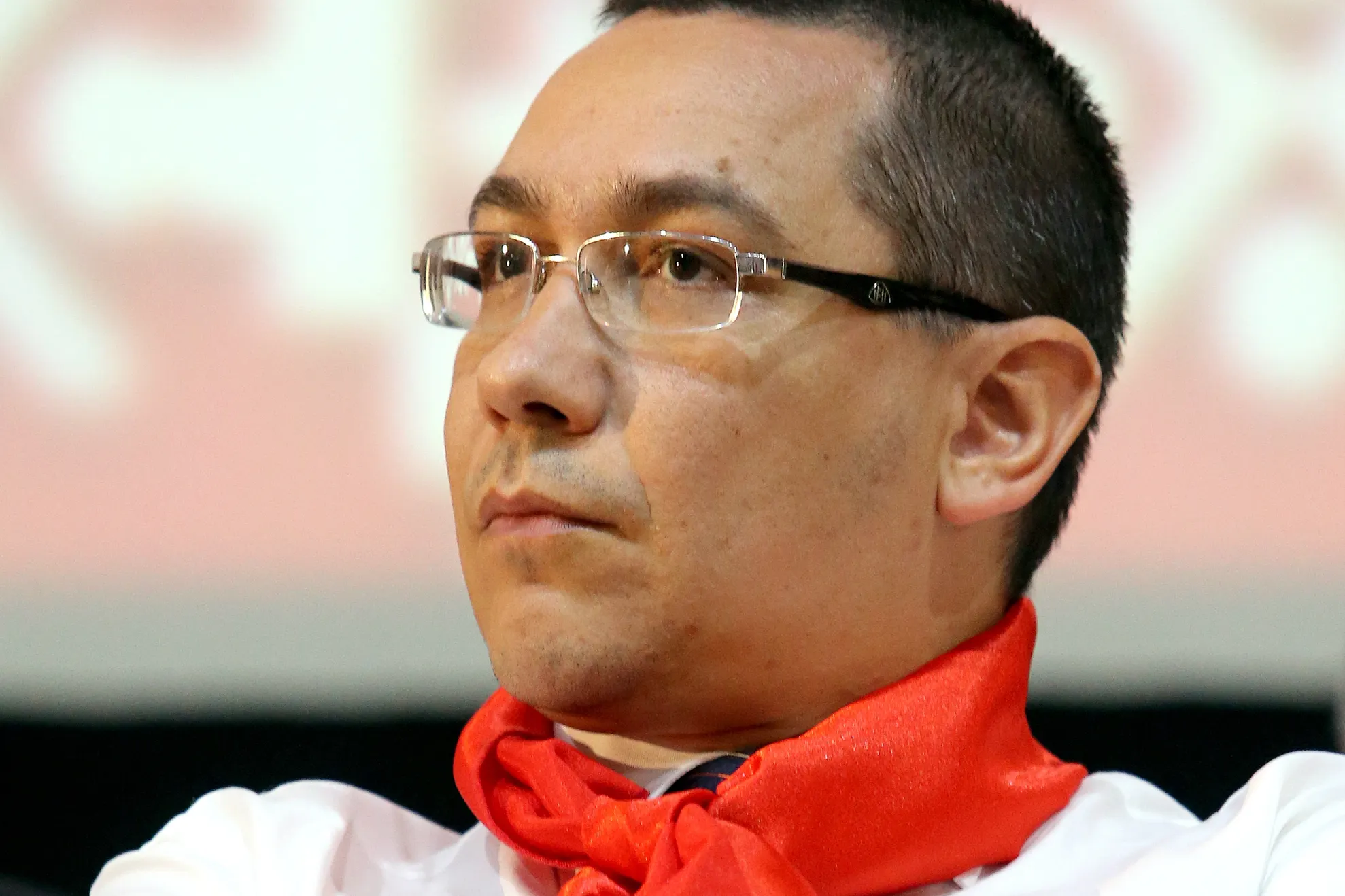 CRISTOIU: Ponta este EPUIZAT, ca imagine publică. E subiectul nr. 1 foarte primejdios al României