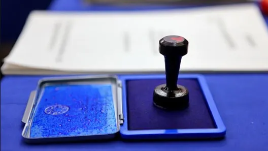 ALEGERI PREZIDENŢIALE. Sute de pacienţi internaţi în spitalele bucureştene vor vota la urne mobile