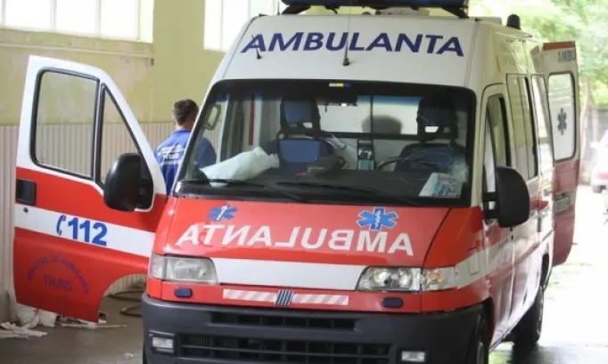 ACCIDENT RUTIER în faţa ŞCOLII: un copil de 9 ani a murit, fratele şi tatăl său, răniţi