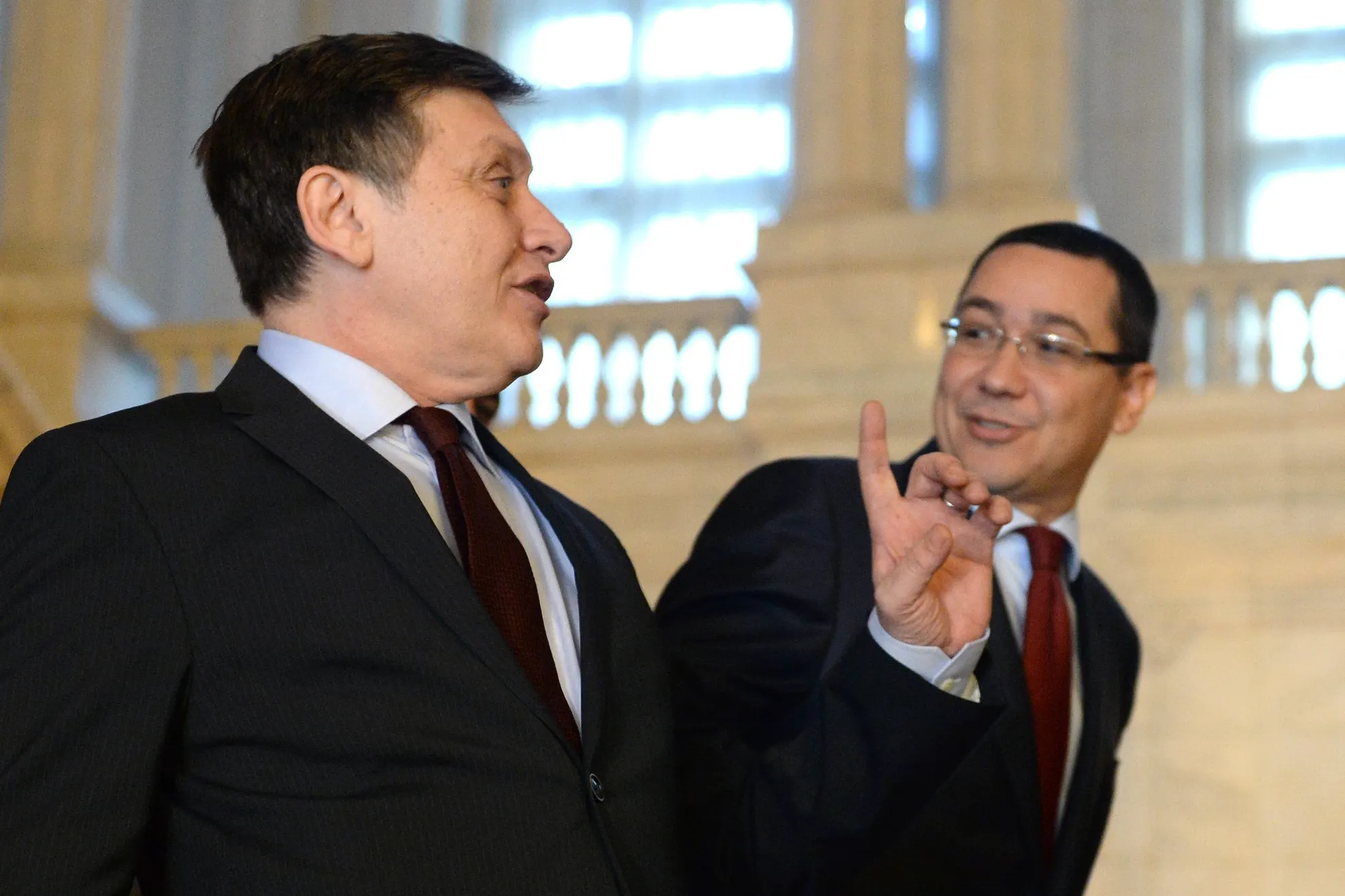 Antonescu: Nu avem niciun fel de tratative şi nu suntem preocupaţi de construirea de noi alianțe