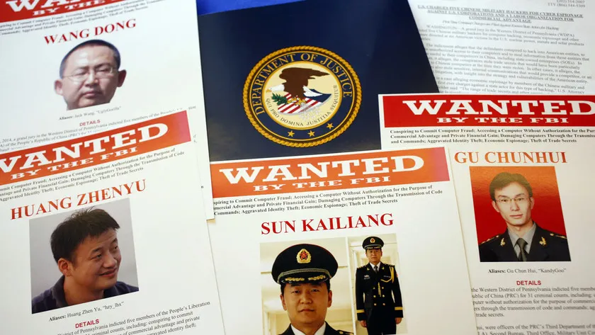 Militari chinezi, inculpaţi în SUA pentru spionaj. Beijingul respinge acuzaţiile