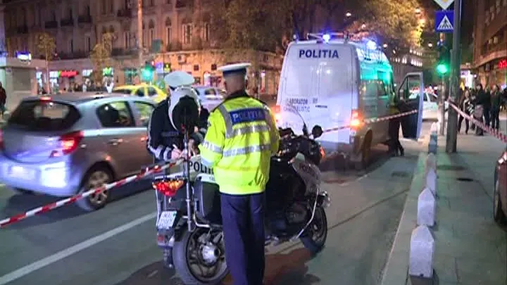 Trei tineri, descoperiți cu canabis în mașină