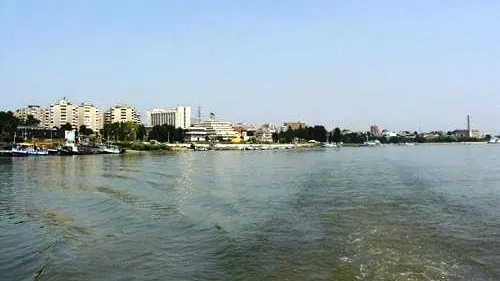 ÎNGRIJORARE la Brăila: Au apărut infiltrații în digurile din Insula Mare a Brăilei 