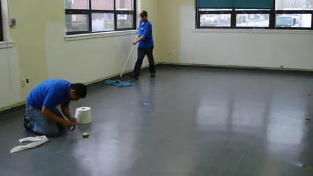 "Îi tratează ca pe roboţi". Cine sunt CEI MAI RĂI ŞEFI din lume